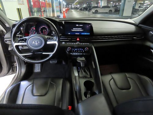 Hyundai Avante (CN7) 1.6 Modern photo 10
