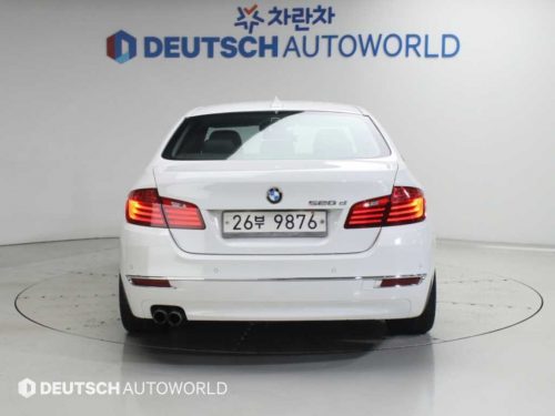 BMW 5시리즈 (F10) 520d 사진 4