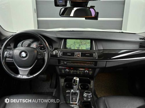 BMW 5시리즈 (F10) 520d 사진 모두보기