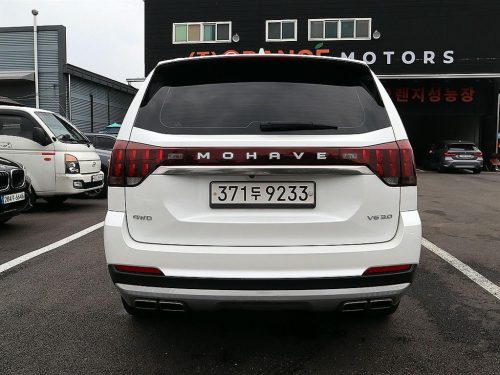 Kia Mohave The Master 4WD Masters 6-Seater photo 4