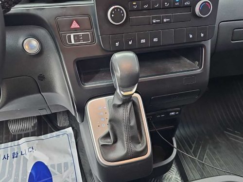 현대 스타리아 2WD 디젤 카고 모던 사진 8
