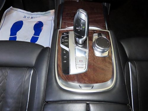 BMW 7시리즈 (G11) 750Li xDrive 사진 12