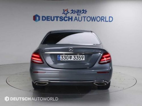 벤츠 E-클래스 W213 E300 4MATIC 익스클루시브 사진 3