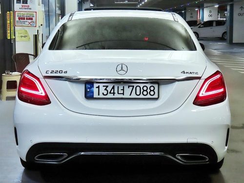 벤츠 C클래스 W205 C220 d 4MATIC 사진 5