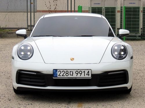 포르쉐 911(992) 카레라