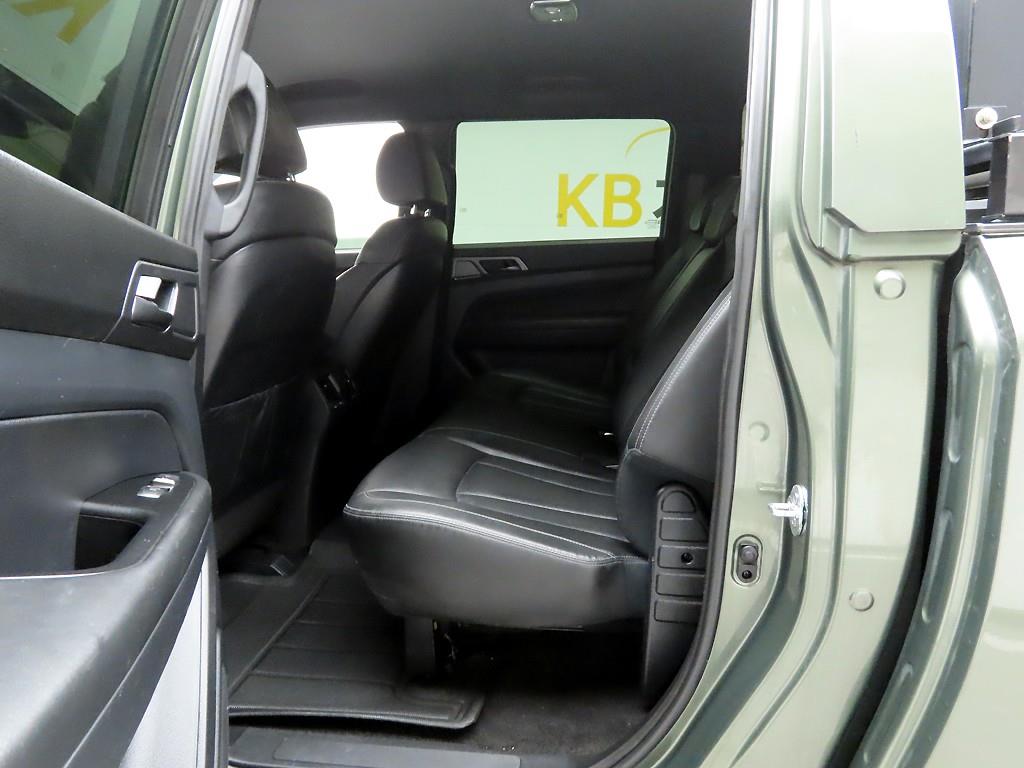 KG모빌리티(쌍용) 더 뉴 렉스턴 스포츠 칸 디젤 2.2 4WD 사진 13