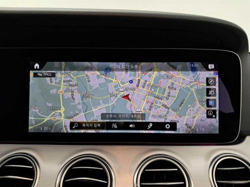 벤츠 E-클래스 W213 E250 아방가르드 사진 9