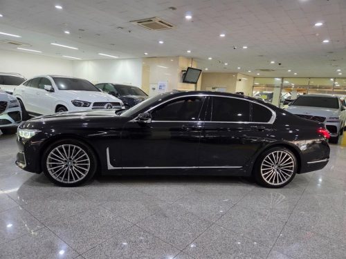 BMW 7시리즈 (G11) 730d xDrive 디자인 퓨어 엑설런스 사진 3