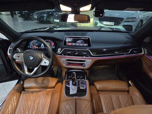 BMW 7시리즈 (G11) 730d xDrive 디자인 퓨어 엑설런스 사진 8