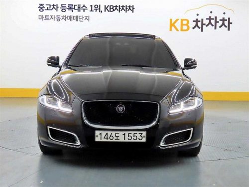 재규어 XJ (X351) 3.0D