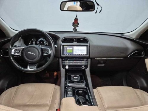 재규어 F-PACE 20d 프레스티지 사진 7