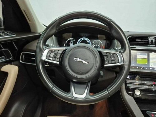 재규어 F-PACE 20d 프레스티지 사진 9