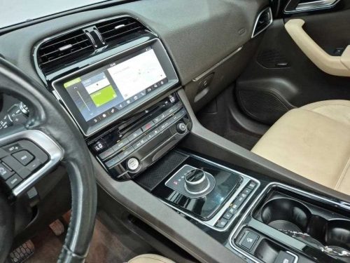 재규어 F-PACE 20d 프레스티지 사진 10