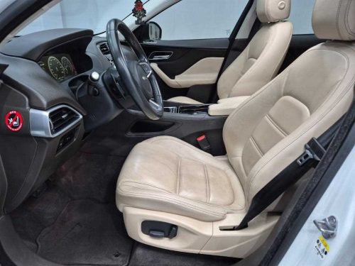 재규어 F-PACE 20d 프레스티지 사진 11