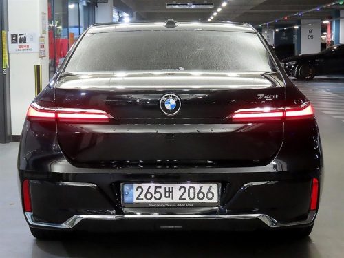 BMW 7시리즈 (G70) 740i sDrive M 스포츠 사진 5
