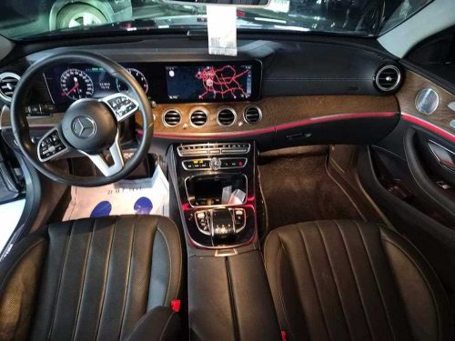 벤츠 E-클래스 W213 E300e 4MATIC 익스클루시브 사진 10