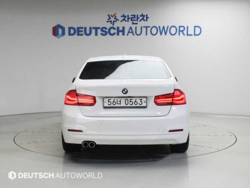 BMW 3시리즈 (F30) 320d xDrive 사진 4