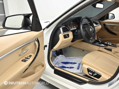 BMW 3시리즈 (F30) 320d xDrive 사진 11