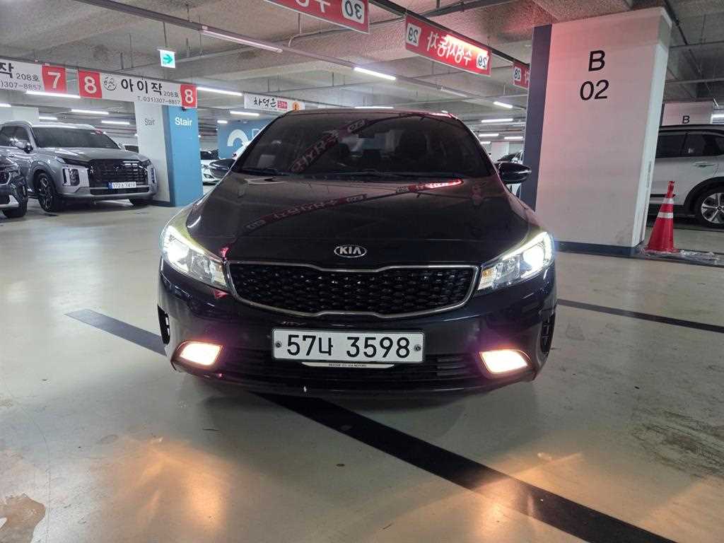 기아 더뉴 K3 1.6 GDI 트렌디