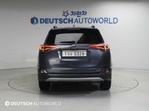 토요타 라브4 2.5 4WD 하이브리드 사진 4