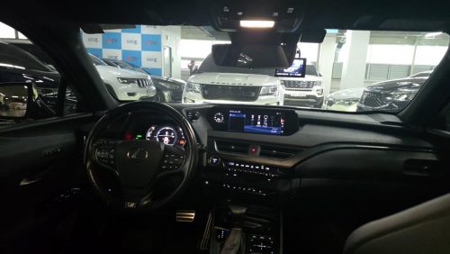 렉서스 UX 250h 2.0 F 스포츠 2WD 사진 6