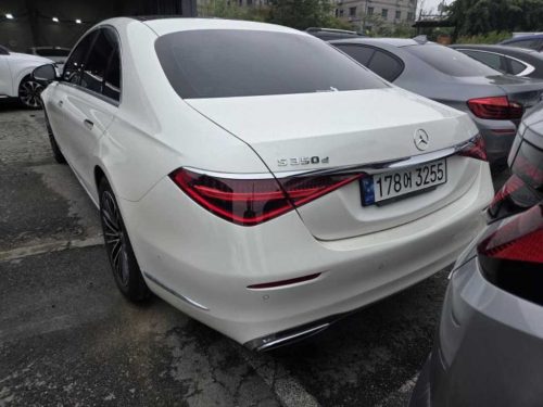벤츠 S클래스-W223 S350 d 사진 3