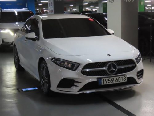 벤츠 A클래스 W177 A220 세단 사진 2