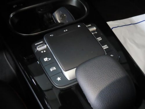 벤츠 A클래스 W177 A220 세단 사진 7