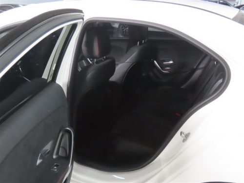 벤츠 A클래스 W177 A220 세단 사진 14