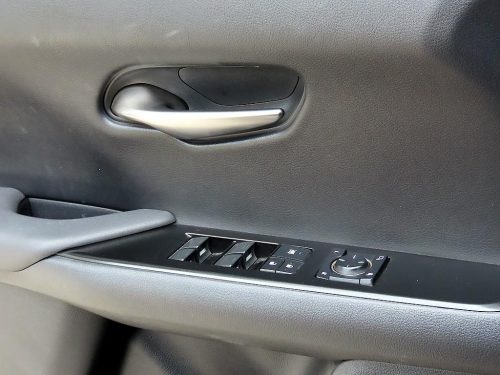 렉서스 UX 250h 2.0 2WD 사진 11