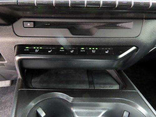 렉서스 UX 250h 2.0 2WD 사진 12