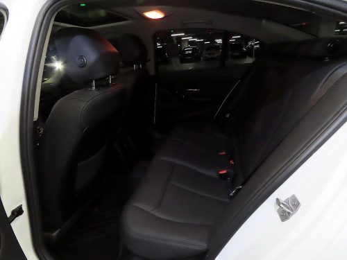 BMW 3시리즈 (F30) 320d 사진 모두보기