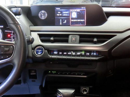 렉서스 UX 250h 2.0 2WD 사진 11