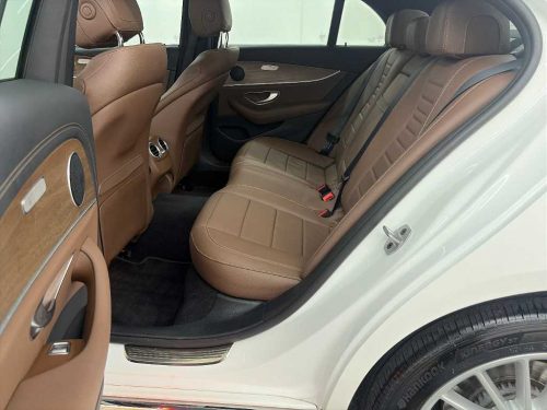 벤츠 E-클래스 W213 E220d 4MATIC 익스클루시브 사진 12