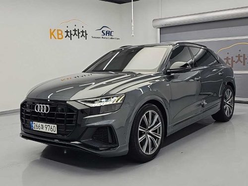 아우디 Q8 55 TFSI 콰트로 프리미엄