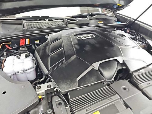 아우디 Q8 55 TFSI 콰트로 프리미엄 사진 5