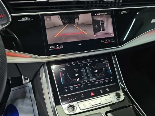 아우디 Q8 55 TFSI 콰트로 프리미엄 사진 10