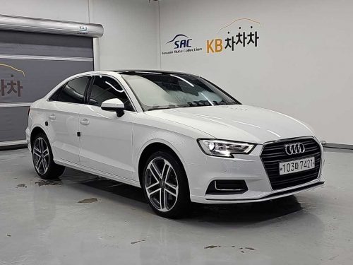 아우디 뉴 A3 40 TFSI