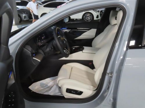 BMW 5시리즈 (G60) 520i 사진 13