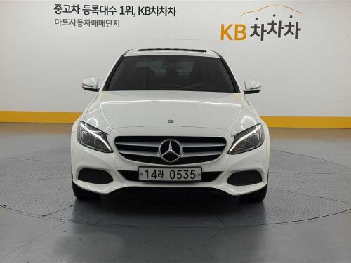 벤츠 C클래스 W205 C200 d 사진 2