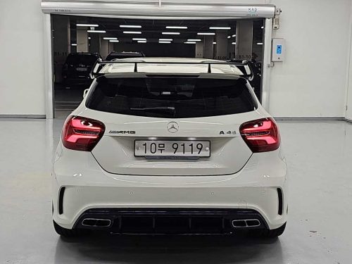 벤츠 A클래스 W176 A45 AMG 4MATIC 사진 4
