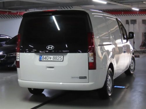 현대 스타리아 2WD 디젤 카고 스마트 사진 3