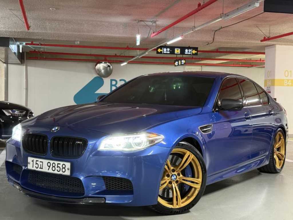 BMW M5 M5 세단