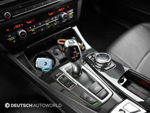 BMW 5시리즈 (F10) 520d xDrive 사진 9