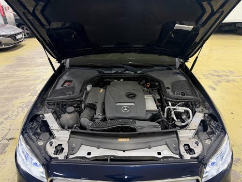 벤츠 E-클래스 W213 E300 4MATIC AMG LINE 사진 18