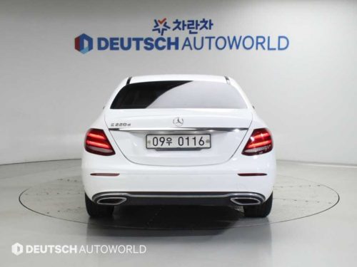 벤츠 E-클래스 W213 E220d 익스클루시브 사진 4