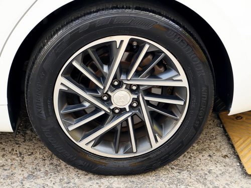 Hyundai The New Grandeur IG LPI 3.0 Deluxe Taxi (Taxi) photo 19