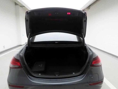 벤츠 E-클래스 W213 E300e 4MATIC 익스클루시브 사진 5