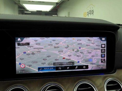 벤츠 E-클래스 W213 E300e 4MATIC 익스클루시브 사진 9