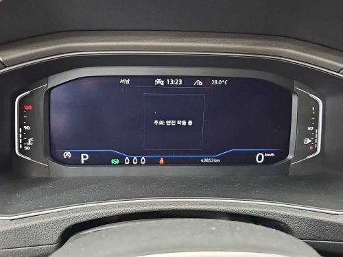 폭스바겐 티록 2.0 TDI 스타일 사진 6